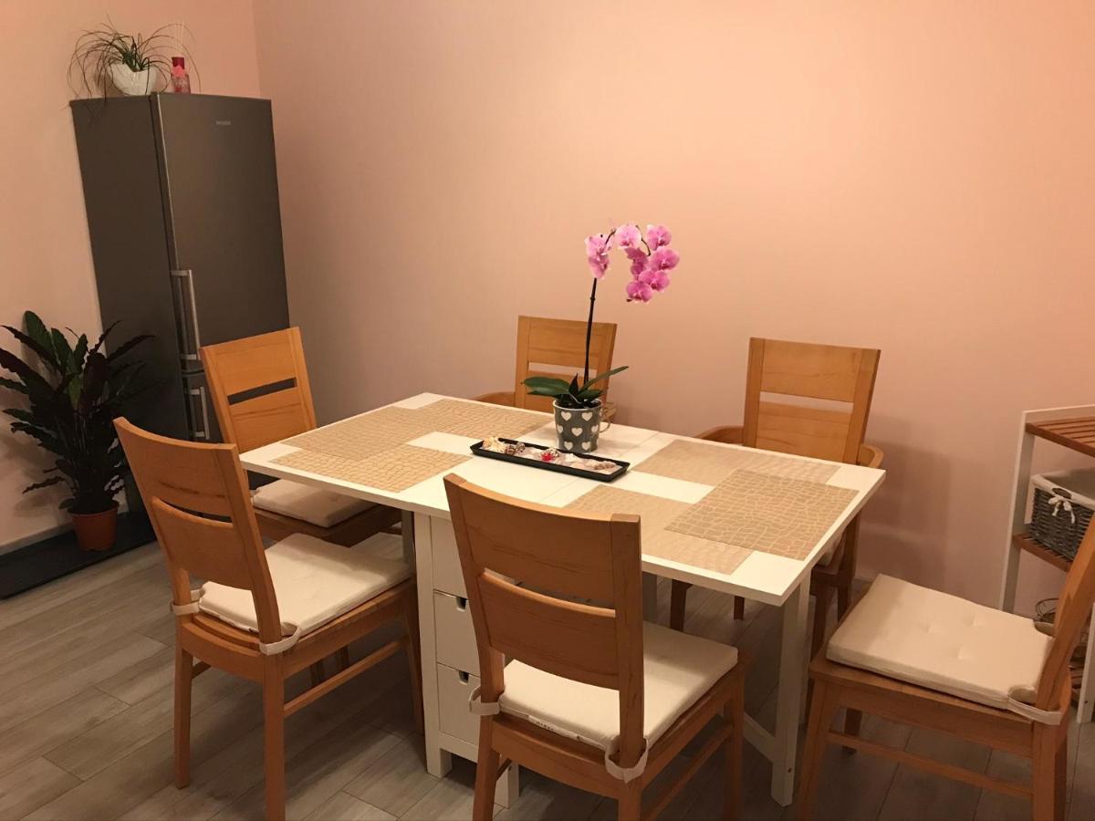 Gemutliche 3-Zimmer Wohnung Saal an der Donau Zewnętrze zdjęcie